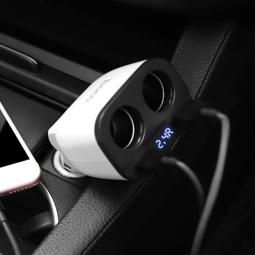 Автомобільний зарядний пристрій HOCO Z28 з двума роз'ємами прикурювача + 2 USB 3.1A, білий