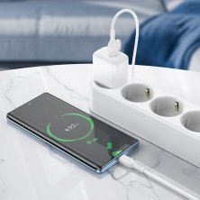 Мережевий зарядний пристрій BOROFONE BAS42A USB QC3.0, білий