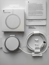 Зарядний пристрій MagSafe A2140 Type-C White