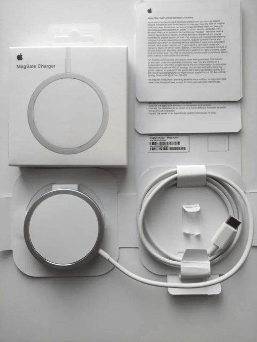 Зарядний пристрій MagSafe A2140 Type-C White