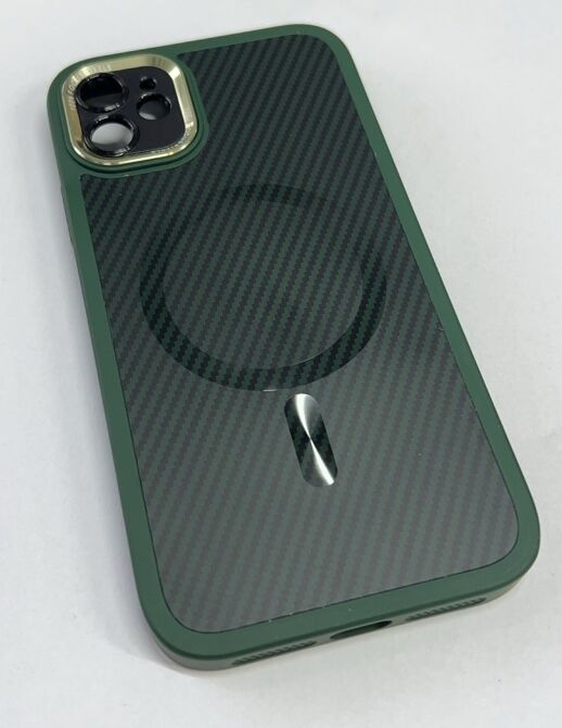 Case Carbone Shield Magsafe  for Apple Iphone 11 Green