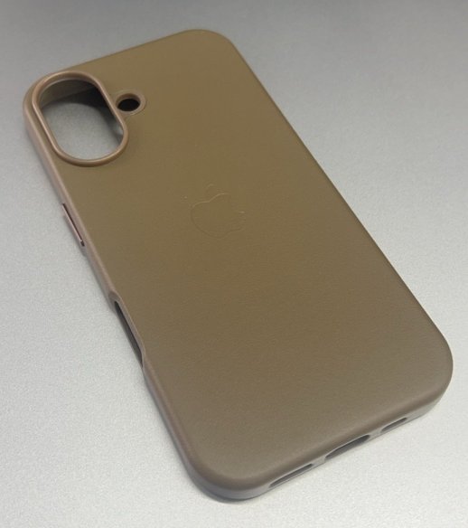 Чехол Leather Case Apple Iphone 16 MagSafe