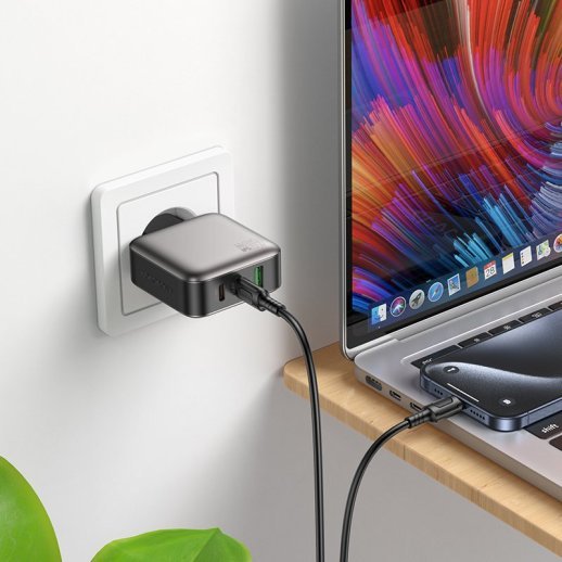 Мережевий зарядний пристрій BOROFONE BAS56A 2 TYPE-C PD 45W + USB QC3.0, чорний