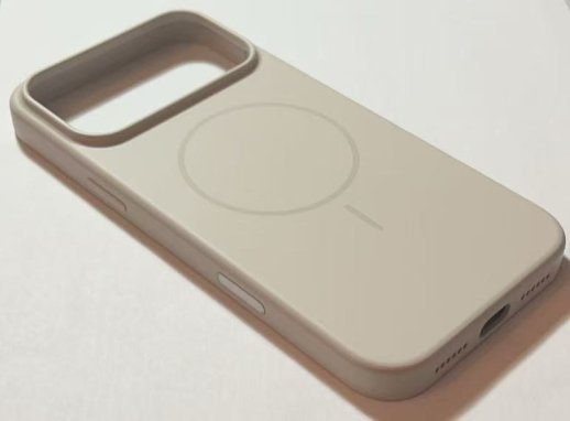 Чехол Plastic with MagSafe Apple iPhone 17 with button