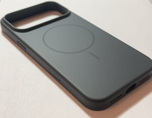 Чехол Plastic with MagSafe Apple iPhone 17 with button