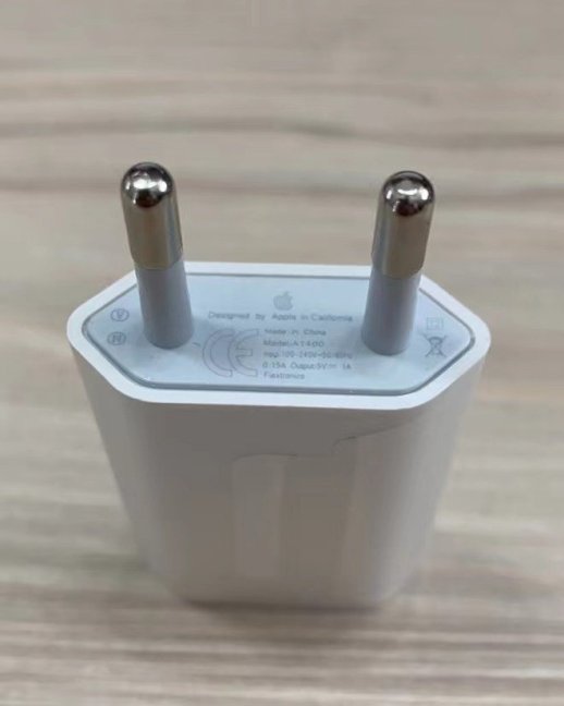 Мережевий Зарядний Пристрій Apple A1400 Original Без упаковки