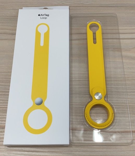 Airtag Silicone Loop Yellow