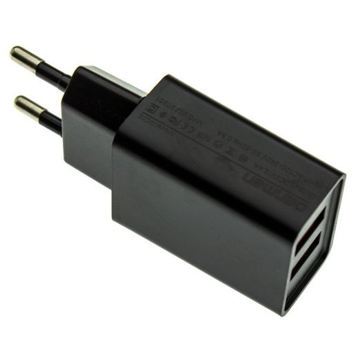Мережевий зарядний пристрій DENMEN DC02T + USB Type-C 2.1A 2USB ЧОРНИЙ
